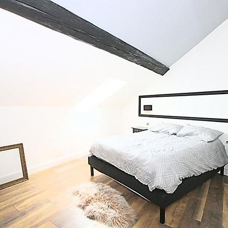 Stanislas Central & Jacuzzi Parking Nancy Bagian luar foto